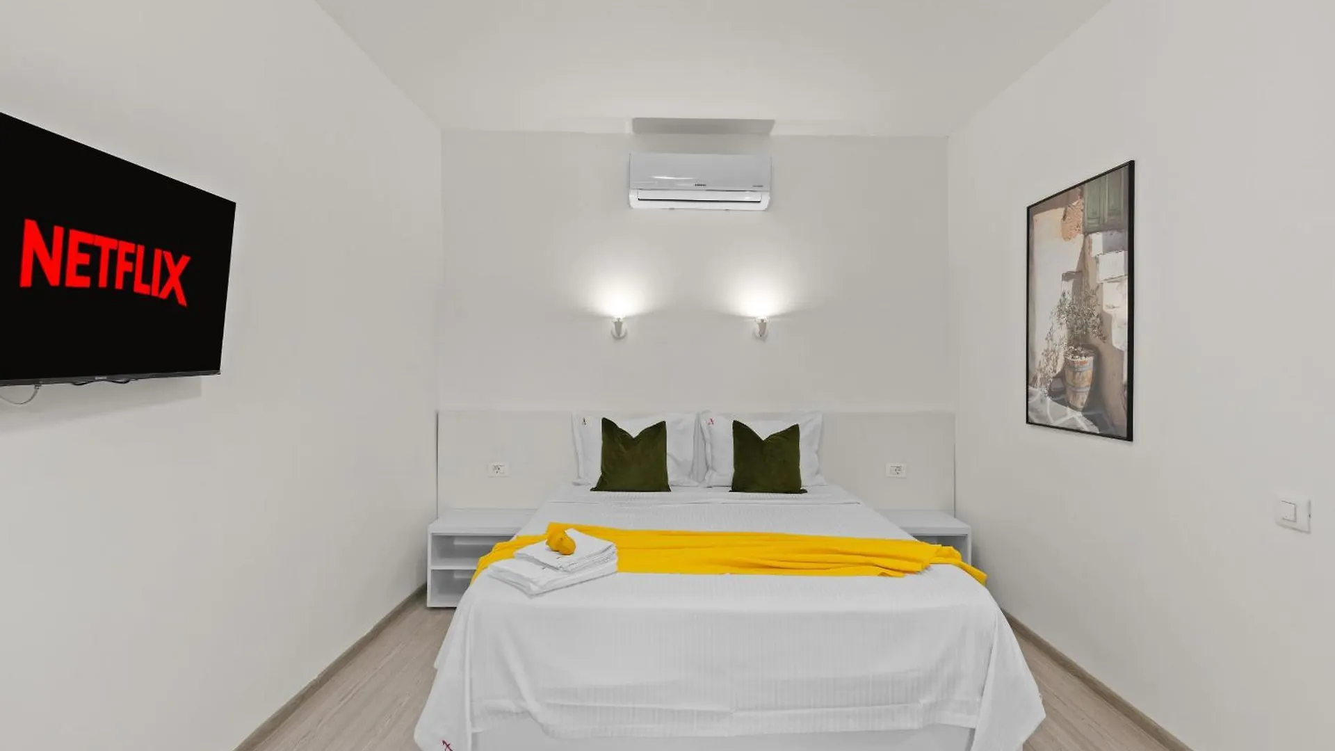 Family Old Town Quad Apartment Bucharest